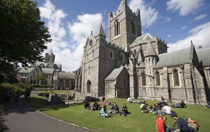 Christ Church Cathedral ph Holger Leue 2005