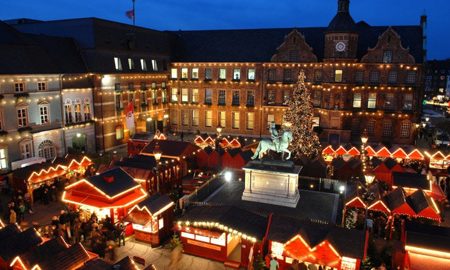 Weihnachtsmarkt Rathaus-